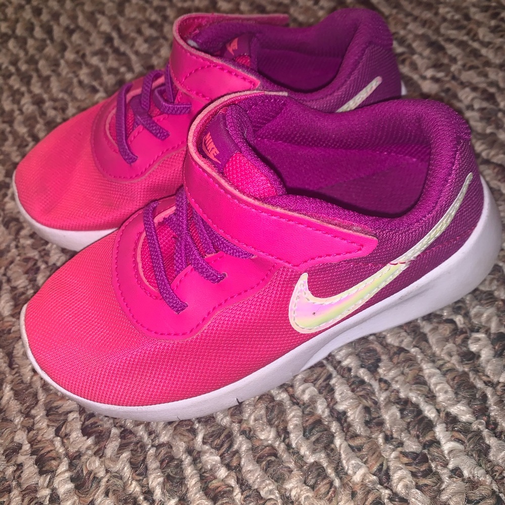 Little girls size 9 Nike